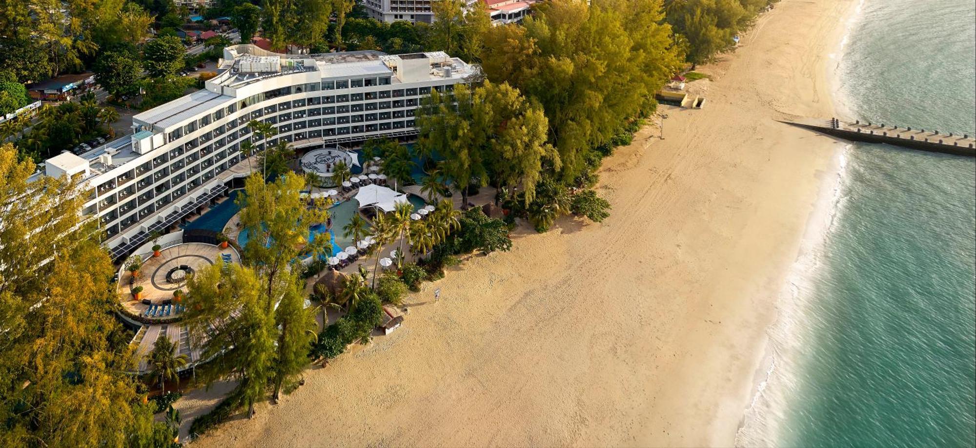 Hard Rock Hotel Penang Batu Feringgi Exteriér fotografie Royal Cliff Beach Hotel
